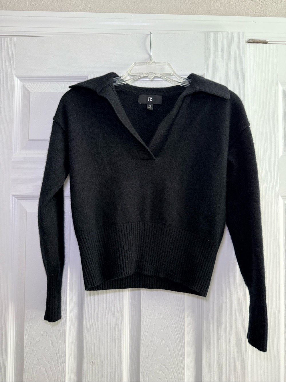 Banana Republic 100% Cashmere Black Collared V-Neck Sweater
